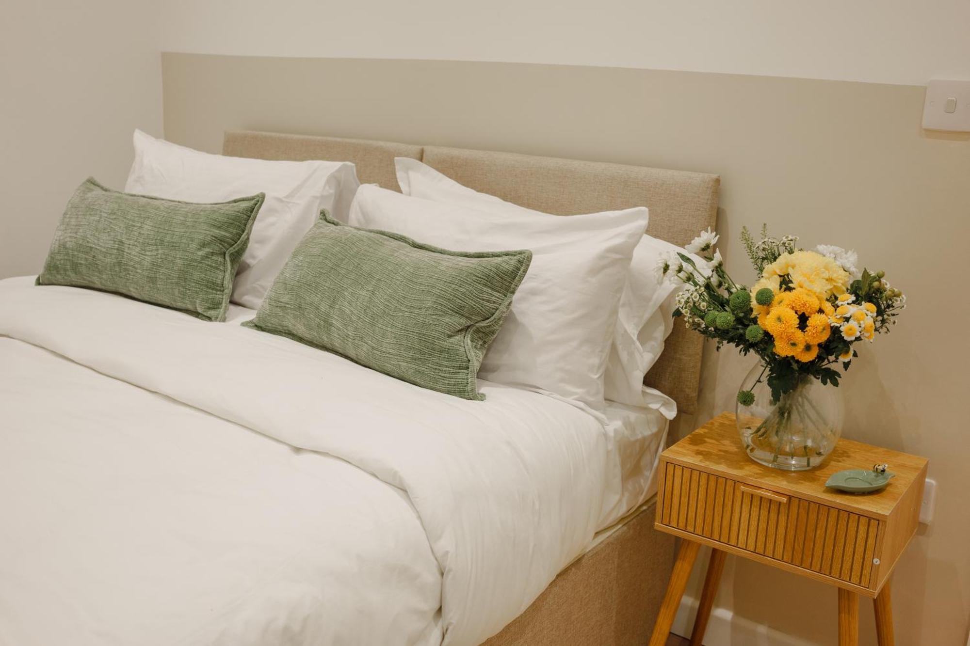 Holiday home Citycharmms- Entire Near Etihad Stadium Manchester
