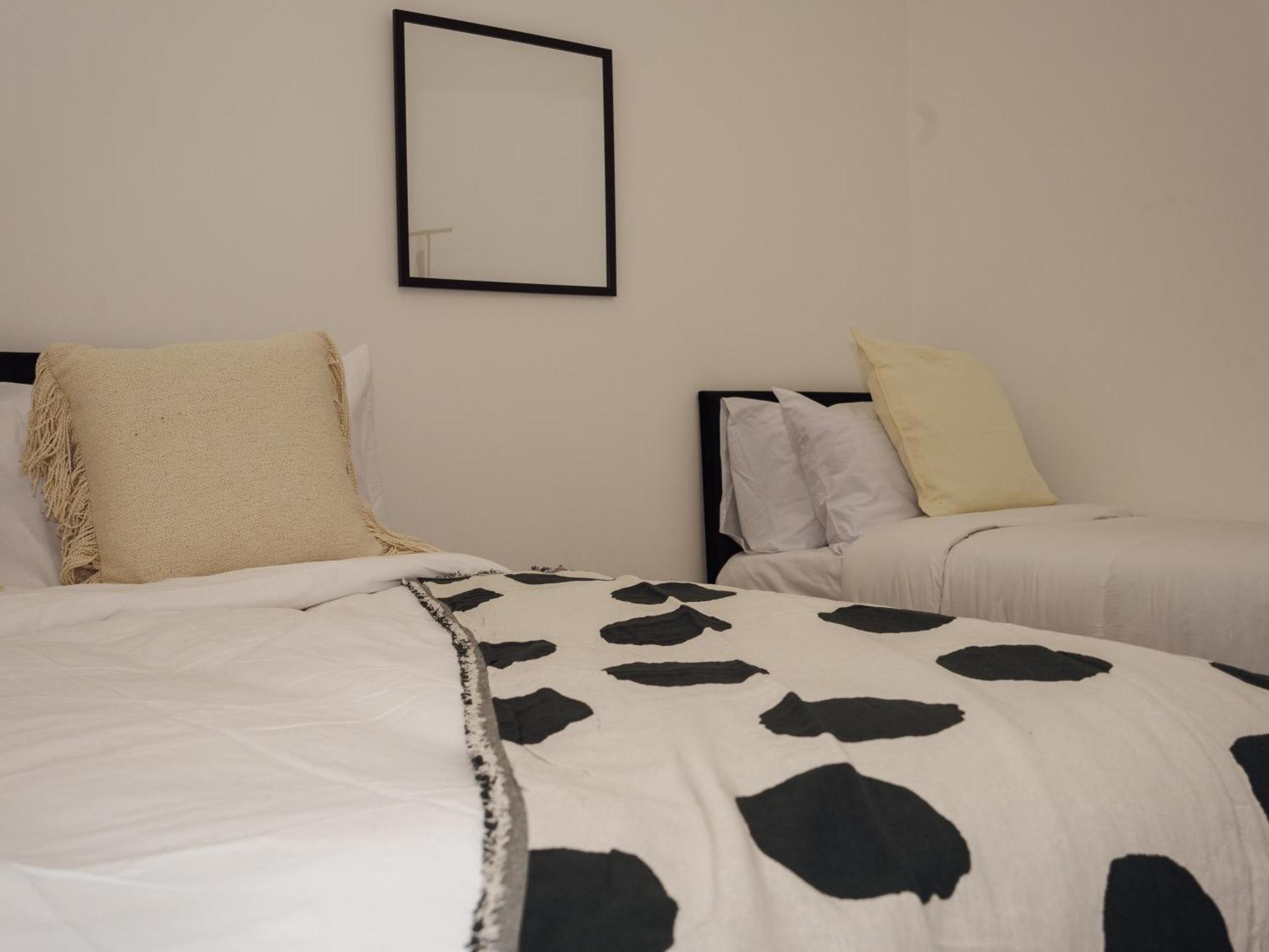 Holiday home Citycharmms- Entire Near Etihad Stadium *